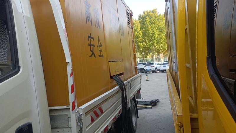 集宁如何判断柴油发电机组和UPS电源的切换时间是否符合要求？